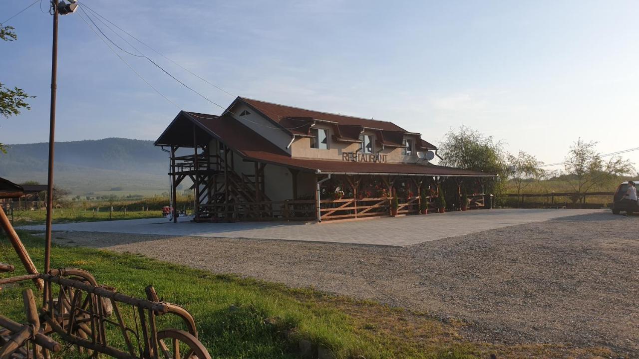 Casa Soral Bed & Breakfast Uriu Екстериор снимка