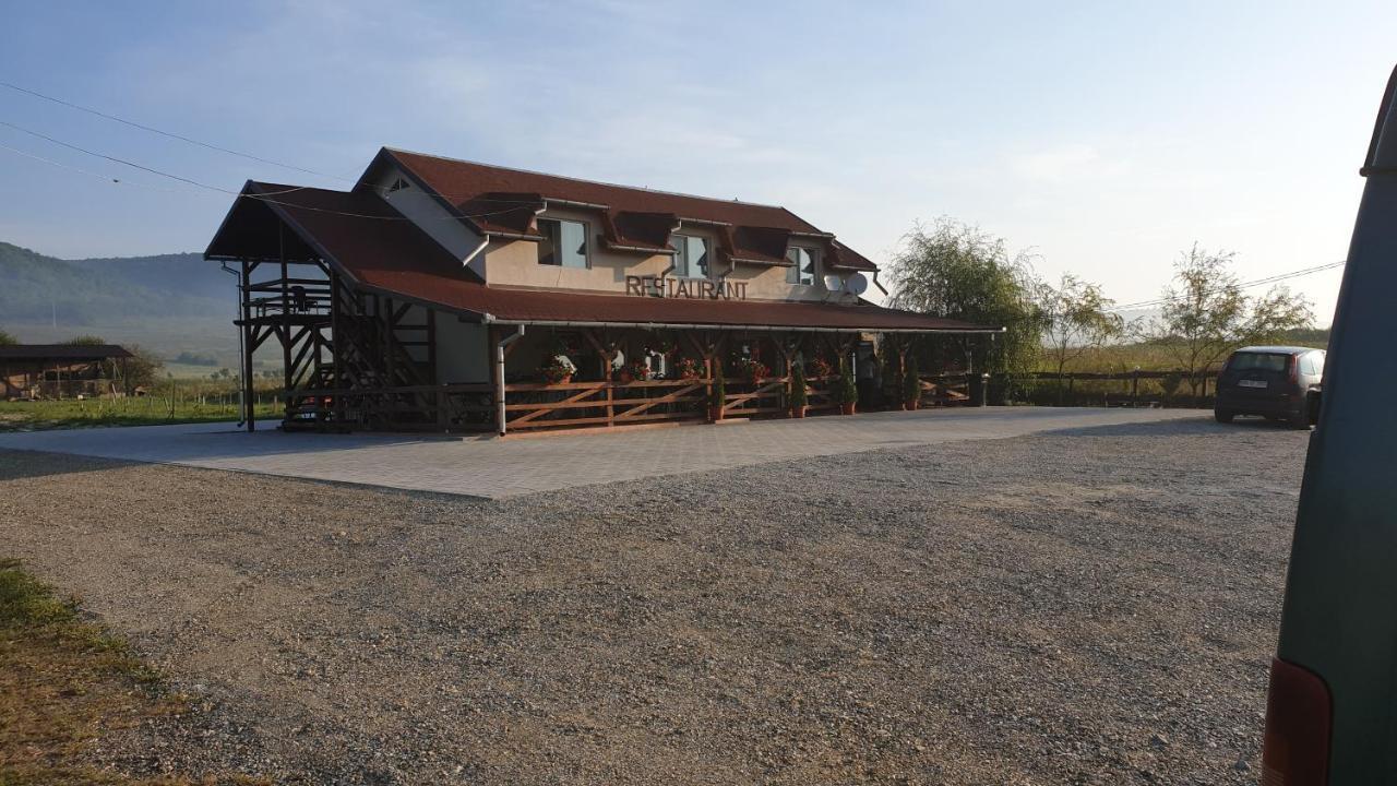 Casa Soral Bed & Breakfast Uriu Екстериор снимка